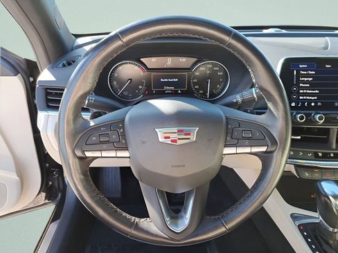 Used 2023 Cadillac CT4 Luxury w/ Cold Weather Package image 17
