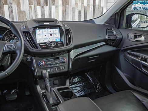 Used 2017 Ford Escape Titanium w/ Equipment Group 301A AWD/4WD image 18