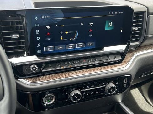 Used 2023 Chevrolet Silverado 1500 RST w/ Z71 Off-Road Package image 20