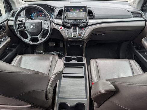 Used 2020 Honda Odyssey Touring image 10