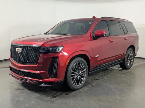 Used 2024 Cadillac Escalade V image 4