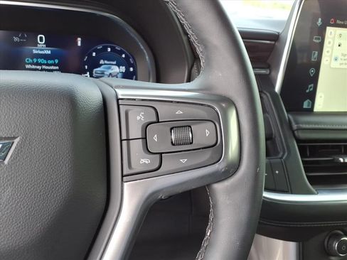 Used 2024 Chevrolet Tahoe Z71 w/ Luxury Package AWD/4WD image 15