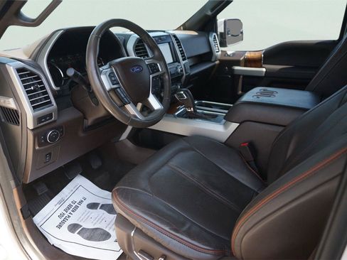 Used 2017 Ford F150 King Ranch w/ Equipment Group 601A Luxury AWD/4WD image 8