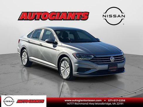 Used 2019 Volkswagen Jetta S w/ Driver Assistance Package image 1