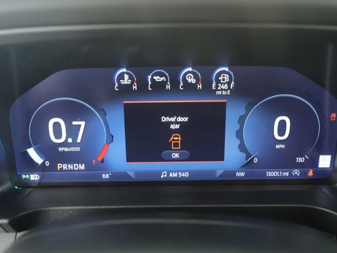 Certified 2024 Ford Ranger Lariat w/ Advanced Towing Package image 17