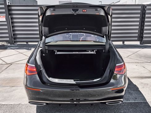 Used 2023 Mercedes-Benz S 580 4MATIC Sedan image 16