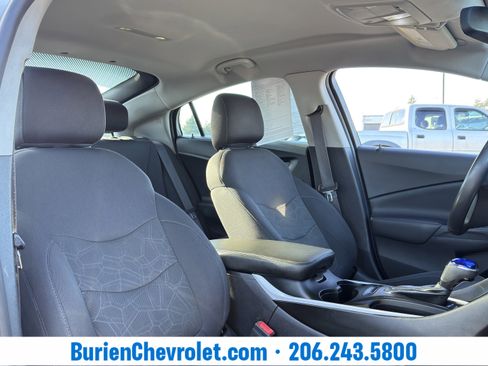 Used 2017 Chevrolet Volt LT image 22