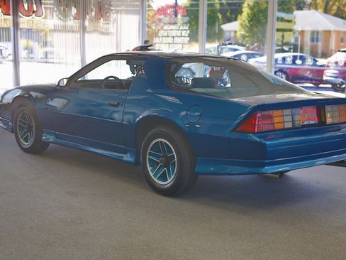 Used 1991 Chevrolet Camaro RS image 14