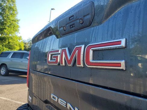 Used 2021 GMC Sierra 1500 Denali w/ Technology Package AWD/4WD image 6
