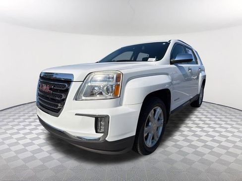 Used 2017 GMC Terrain SLT image 1