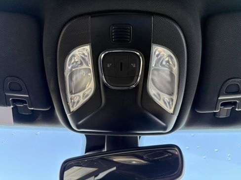 Certified 2023 Jeep Compass Latitude image 17