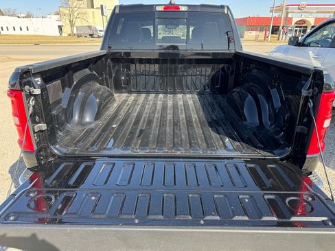 Used 2025 RAM 1500 Laramie image 13