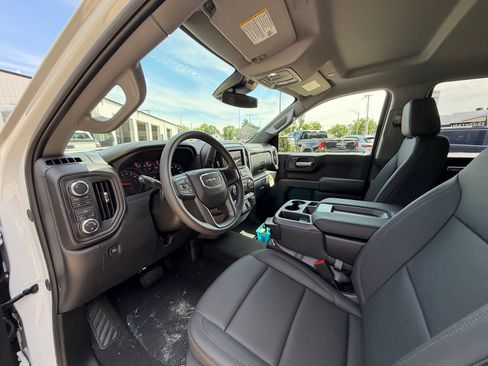 New 2026 GMC Sierra 1500 Pro w/ Graphite Edition AWD/4WD image 10