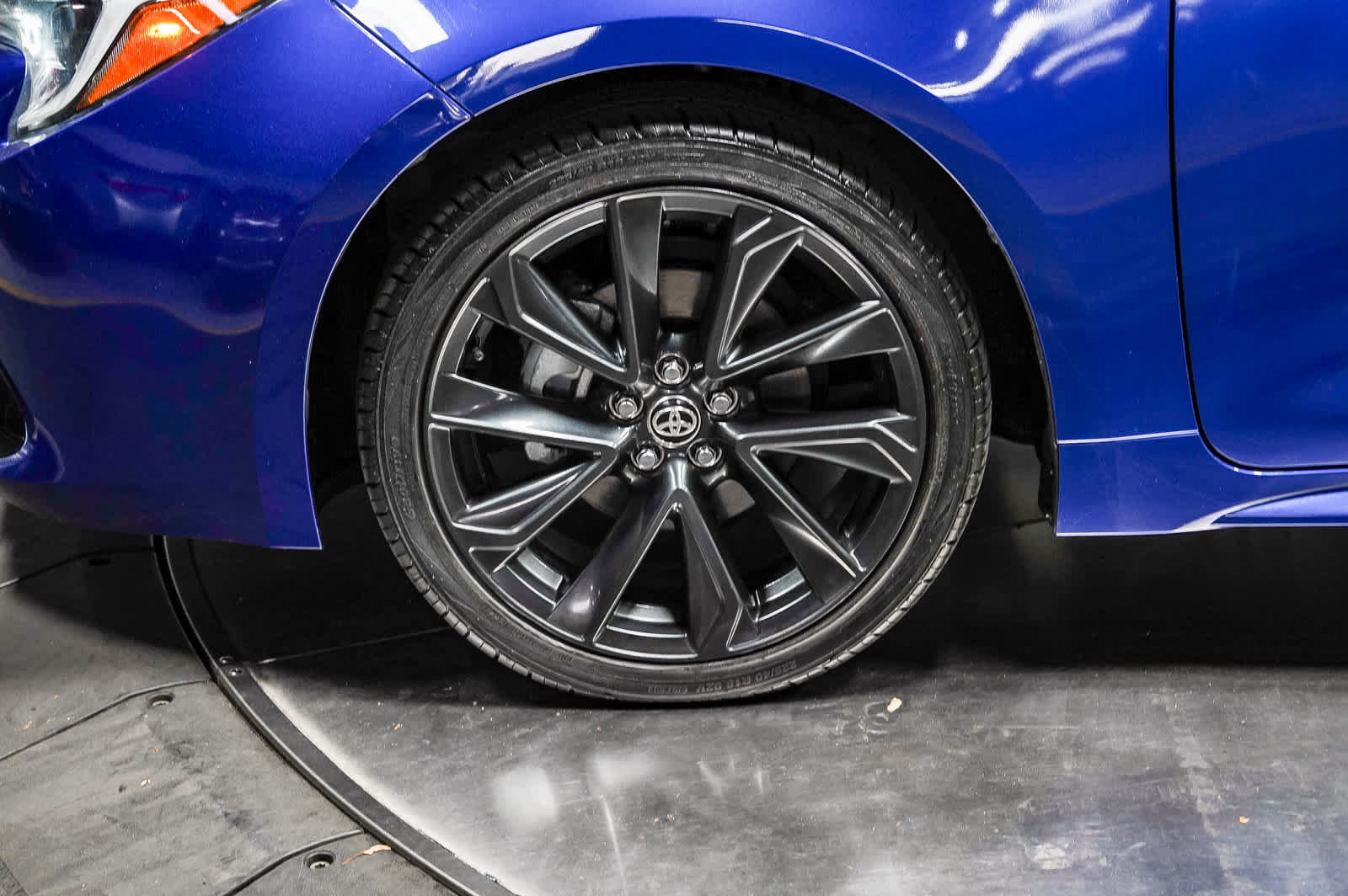 Used 2024 Toyota Corolla XSE FWD image 10