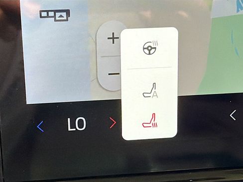 Certified 2025 Ford Expedition Active image 26