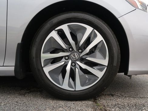 Used 2022 Honda Accord EX-L image 54