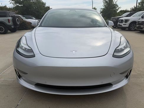 Used 2018 Tesla Model 3 Long Range AWD/4WD image 2