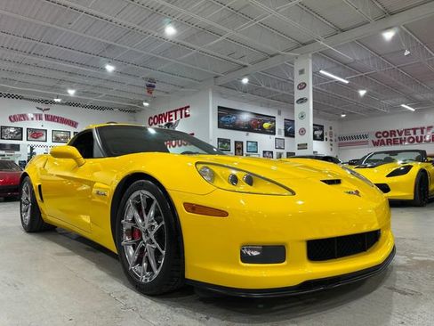Used 2009 Chevrolet Corvette Z06 w/ Preferred Equipment Group RWD image 5