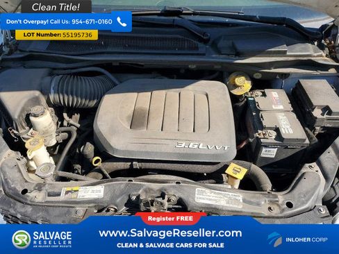 Used 2016 Dodge Grand Caravan American Value Package w/ UConnect Hands-Free Group FWD image 16