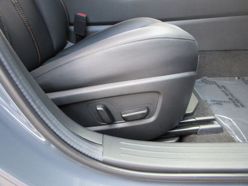 Used 2025 MAZDA CX-50 AWD 2.5 Turbo w/ Cargo Package image 26