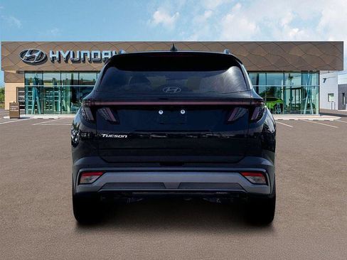 New 2026 Hyundai Tucson Limited FWD image 6