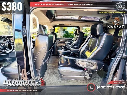 Used 2017 Mercedes-Benz Metris Passenger image 18