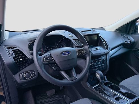 Used 2018 Ford Escape SE w/ SE Sync 3 Package AWD/4WD image 10
