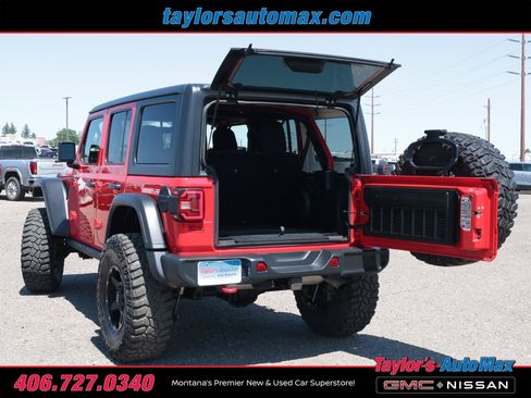 Used 2019 Jeep Wrangler Unlimited Rubicon w/ Cold Weather Group AWD/4WD image 36