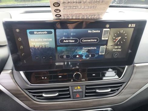 New 2025 Nissan Altima 2.5 SV w/ SV Special Edition Package image 15