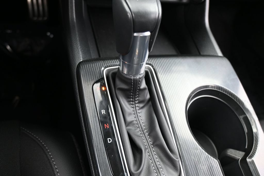 Used 2025 Honda Civic Sport image 28