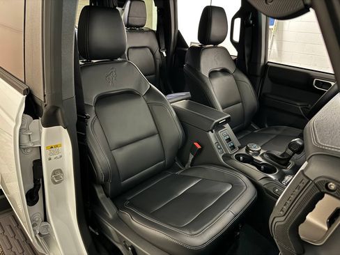 New 2026 Ford Bronco Outer Banks AWD/4WD image 28