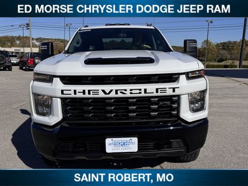 Used 2022 Chevrolet Silverado 2500 Custom w/ Gooseneck/5TH Wheel Package image 2