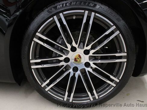 Used 2016 Porsche Cayman image 47