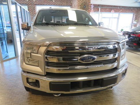 Used 2017 Ford F150 Lariat w/ Equipment Group 502A Luxury image 63