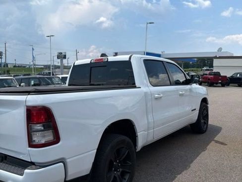 Used 2021 RAM 1500 Big Horn RWD image 9