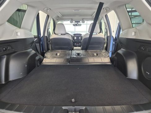 Used 2021 Subaru Forester Limited AWD/4WD image 14