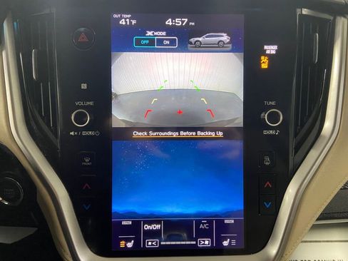 Used 2020 Subaru Outback Premium image 13