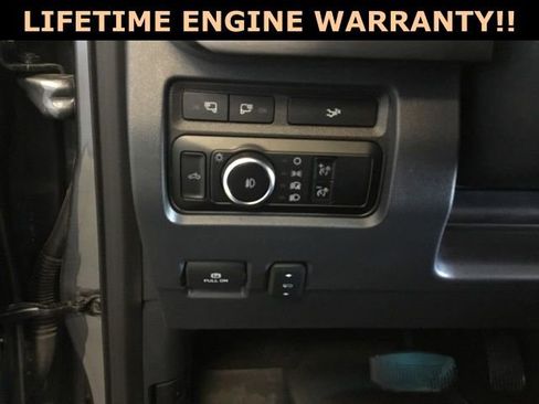 Used 2024 Ford F250 Lariat w/ Black Appearance Package image 15