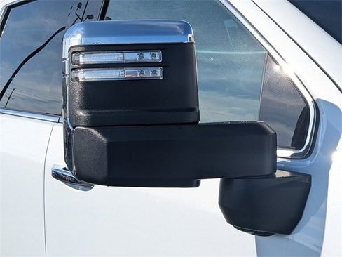 New 2026 GMC Sierra 2500 Denali Ultimate image 12