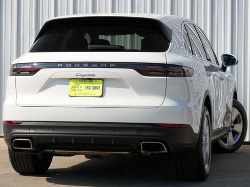 Used 2020 Porsche Cayenne image 5