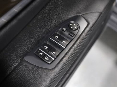 Used 2012 BMW 740Li RWD image 11