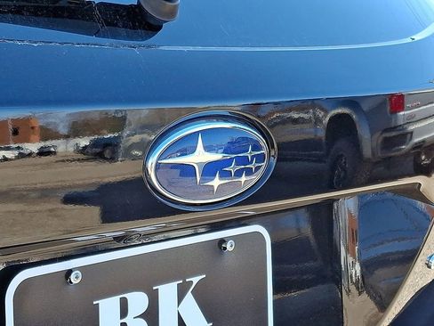 Used 2025 Subaru Outback Premium image 31