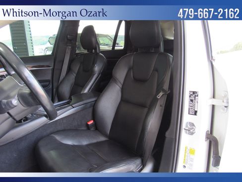 Used 2017 Volvo XC90 T6 Momentum w/ Vision Package AWD/4WD image 23