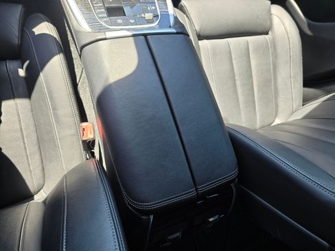 Used 2022 BMW X7 M50i AWD/4WD image 24