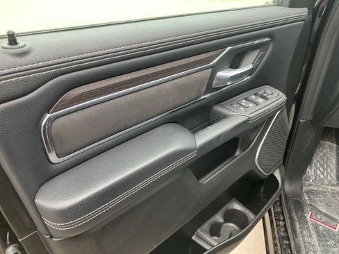 Used 2025 RAM 1500 Laramie w/ Sport Appearance Package image 5