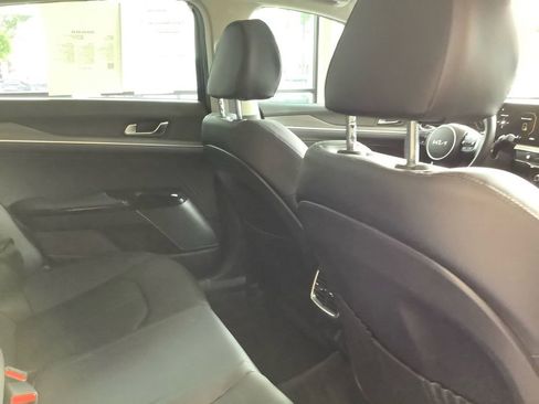 Used 2025 Kia K5 EX FWD image 17