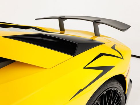 Used 2016 Lamborghini Aventador LP 750-4 Superveloce AWD/4WD image 76