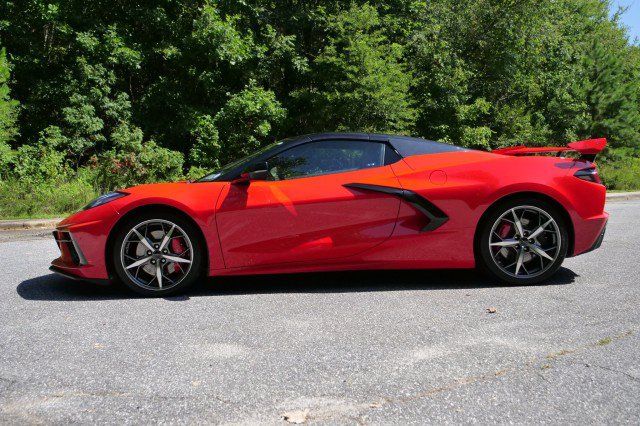 Used 2023 Chevrolet Corvette Stingray Premium Conv w/ Z51 Performance Package RWD image 15