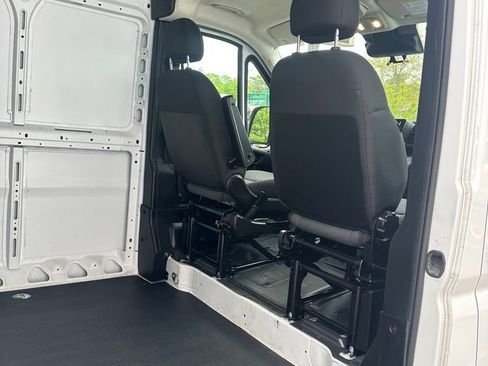 Used 2025 RAM ProMaster 2500 w/ Convenience Group FWD image 27