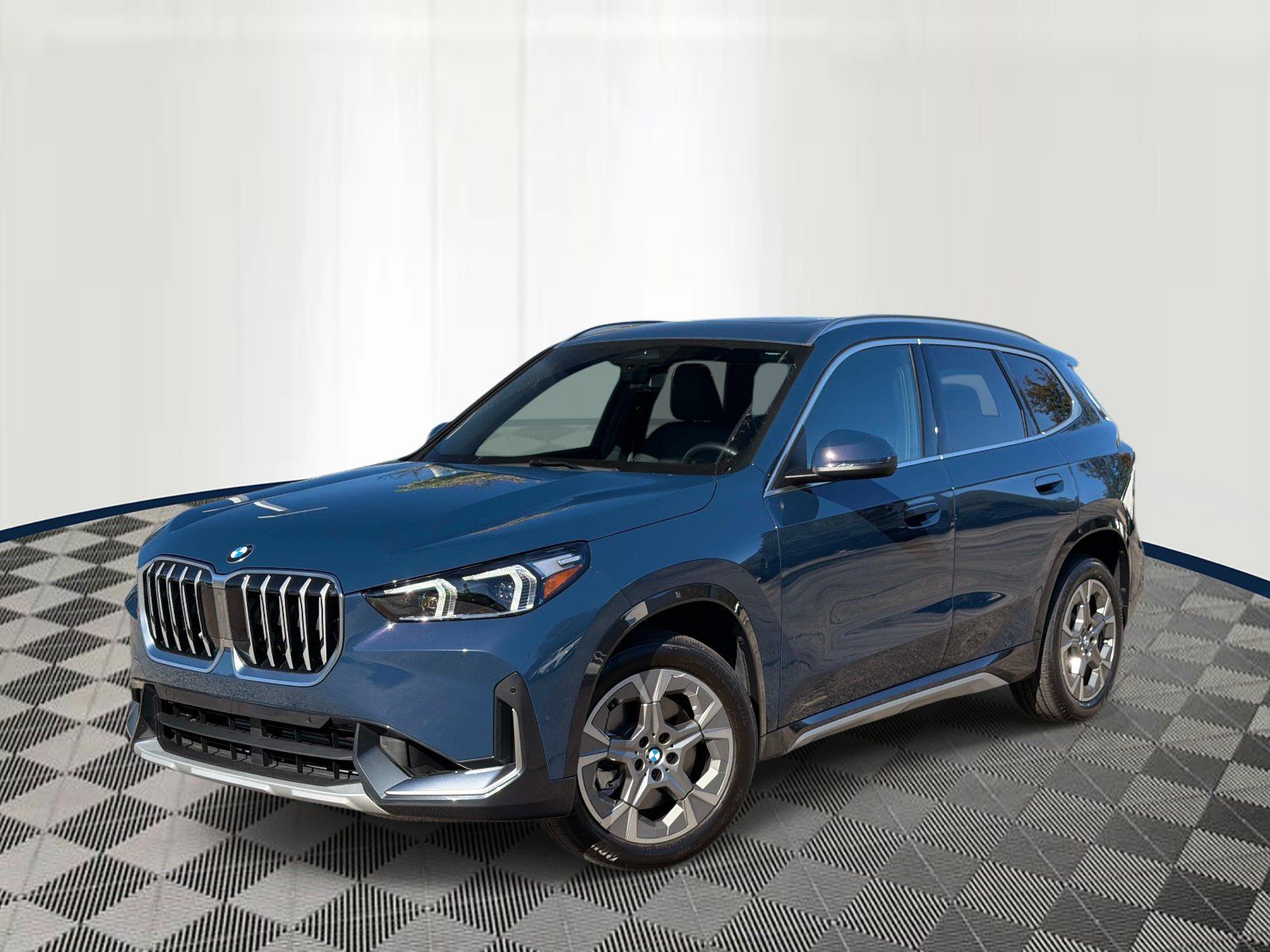 Certified 2026 BMW X1 xDrive28i AWD/4WD image 1